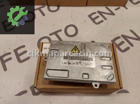 Mercedes-Benz C Serisi Far Beyni 130732915602 çıkma parça
