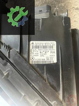 Mercedes-Benz C180 Sağ Ön Far A2059063803 çıkma parça