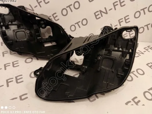 Mercedes-Benz C Serisi Sol Ön Far C180W205LED çıkma parça