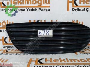 MERCEDES C63, C4, C350 TAMPON SOL ÖN IZGARA KAPAĞI A 205 885 15