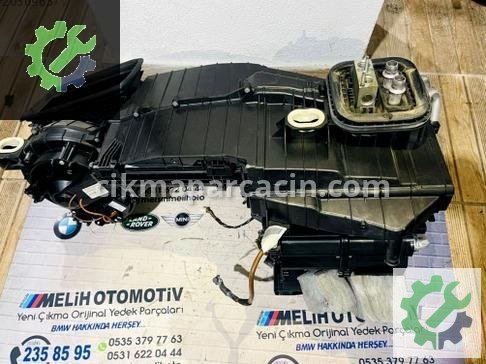 Mercedes-Benz CLA Kalorifer Kutusu çıkma parça