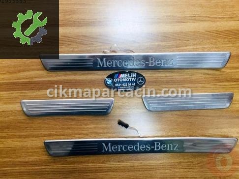 Mercedes-Benz CLA Kapı Çıtası çıkma parça