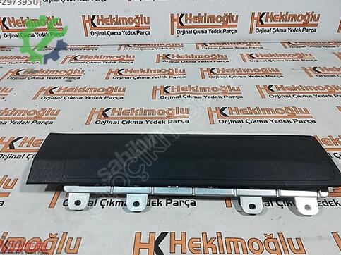 Mercedes CLA A1768600302 çıkma parça