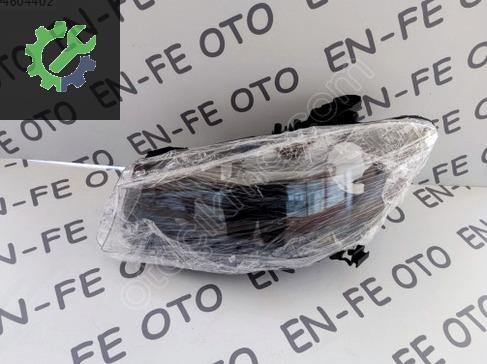 Mercedes-Benz CLA Sol Ön Far çıkma parça