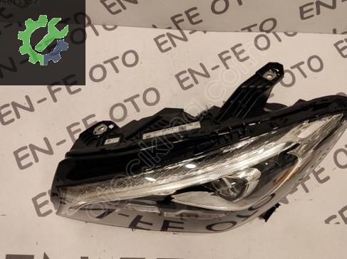 Mercedes-Benz CLA Sol Ön Far A1178206761 çıkma parça