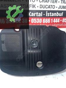 Mercedes E-Class W212 Çıkma Orjinal Motor Üst Muhafaza