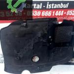 Mercedes E-Class W212 Çıkma Orjinal Motor Üst Muhafaza