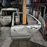MERCEDES E SERİSİ W210 SOL ARKA KAPI ÇIKMA PARÇA ORJİNAL