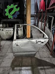 MERCEDES E SERİSİ W210 SOL ARKA KAPI ÇIKMA PARÇA ORJİNAL