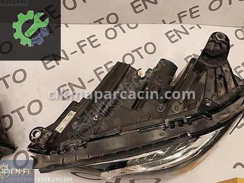 Mercedes-Benz E Serisi Sağ Ön Far çıkma parça