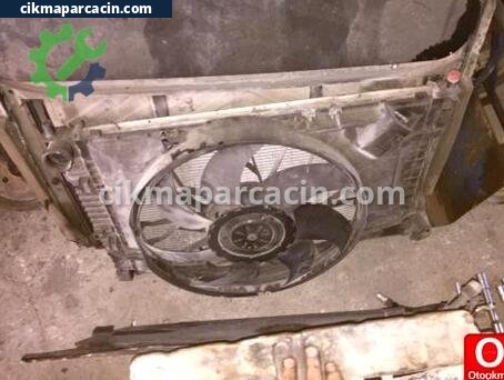 Mercedes-Benz E Serisi Fan çıkma parça