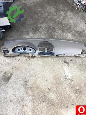 Mercedes-Benz E Serisi Kilometre Saati çıkma parça