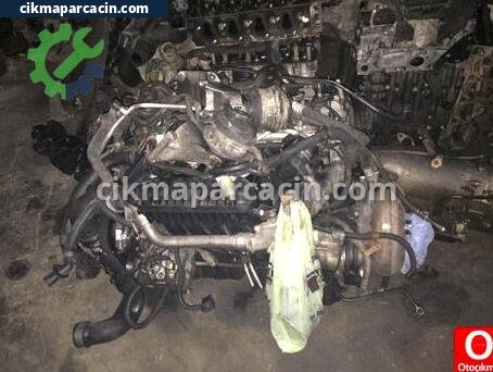 Mercedes-Benz E Serisi Motor Komple çıkma parça