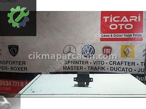 Mercedes-Benz AMG Sigorta Kutusu çıkma parça