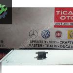 Mercedes E55 AMG Fuse box W211 beyin