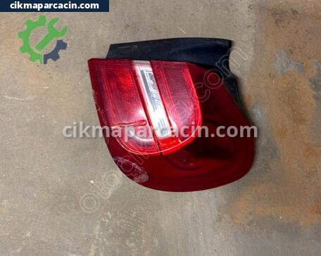 Mercedes-Benz GLA Sağ Stop çıkma parça