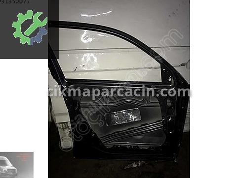 Mercedes-Benz GLB Sol Kapı çıkma parça