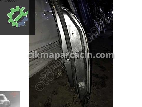 Mercedes-Benz GLB Sol Kapı çıkma parça