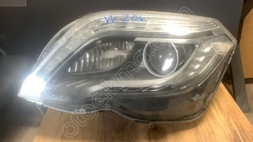 Mercedes-Benz CLK Sol Ön Far çıkma parça