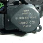 Mercedes kalorifer yönlendirme ayar motoru A2038201642