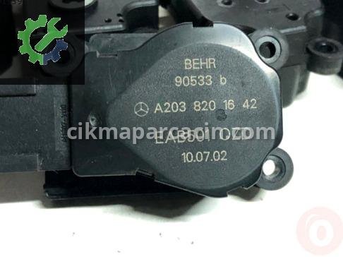 Mercedes-Benz 190 Kalorifer A2038201642 çıkma parça