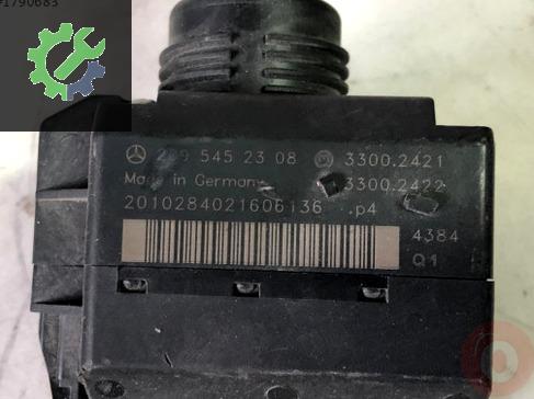 Mercedes kontak yuvası ezs cikma 2095452308