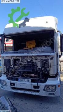 Mercedes C Serisi Ön Cam çıkma parça