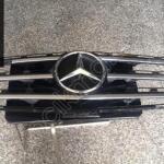 MERCEDES ML ORJİNAL ÇIKMA ÖN PANJUR