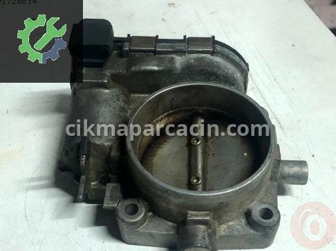 Mercedes-Benz SLK Gaz Kelebeği A112410125 çıkma parça