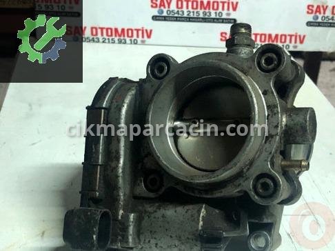 Mercedes-Benz SLK Gaz Kelebeği A1111410125 çıkma parça