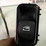 Mercedes sprinter 907 kasa sag cam düğmesi A9079050504
