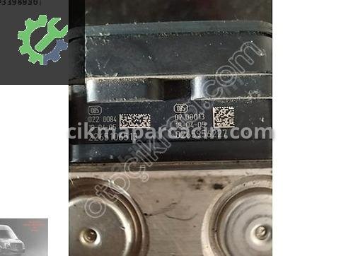 Mercedes-Benz Sprinter ABS Beyni A9069008401 çıkma parça