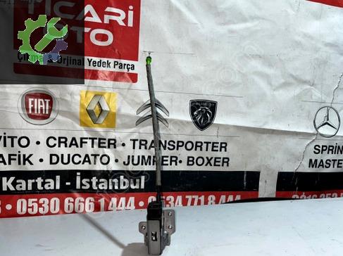 Mercedes Sprinter A910 Çıkma Orjinal Bagaj Sağ Üst Kilit
