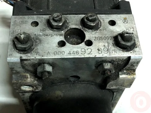 Mercedes-Benz Sprinter ABS Beyni 0265950137 çıkma parça
