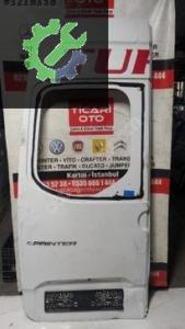 Mercedes sprinter arka bagaj kapagi 2020-2024 model