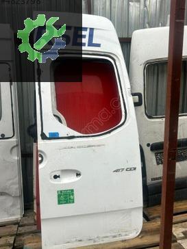 MERCEDES SPRİNTER BAGAJ KAPAĞI