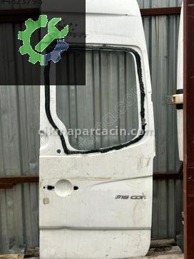 Mercedes-Benz Sprinter Bagaj Kapağı çıkma parça