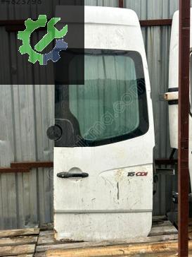 MERCEDES SPRİNTER BAGAJ KAPAĞI