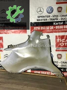 Mercedes-Benz Sprinter Sağ Ön Çamurluk çıkma parça