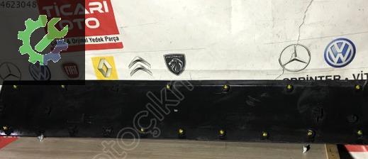 Mercedes Sprinter Çıkma Orjinal Sağ Ön Kapı Bandı