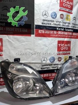 Mercedes-Benz Sprinter Sağ Ön Far çıkma parça