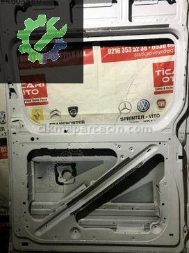 Mercedes-Benz Sprinter Sağ Sürgülü Kapı çıkma parça