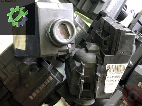 MERCEDES SPRİNTER KONTAK ANAHTARI YUVASI EZS A9069004100