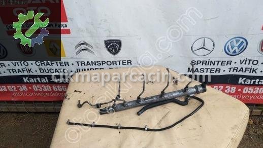 Mercedes-Benz Sprinter Motor Takozu çıkma parça