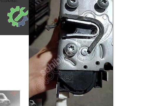 MERCEDES SPRINTER ÖN SAĞ KAPI KİLİDİ 4502 1168