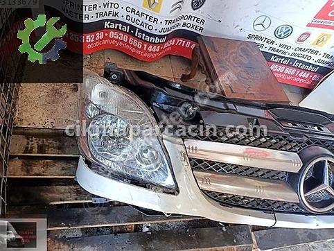 Mercedes-Benz Sprinter Sağ Ön Far çıkma parça