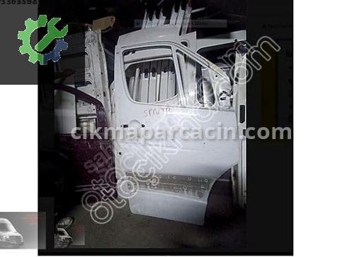 Mercedes-Benz Sprinter Sağ Ön Kapı çıkma parça