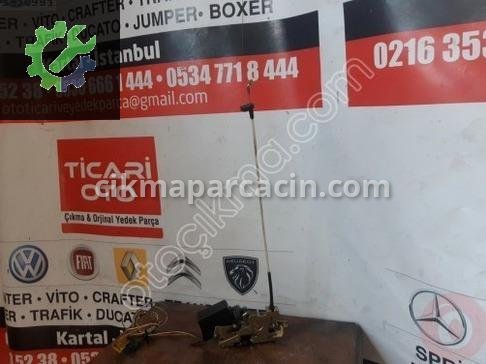 Mercedes-Benz Sprinter Kapı Kilidi çıkma parça