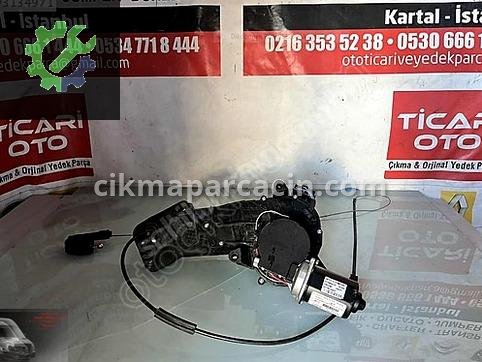 Mercedes-Benz Sprinter Sağ Sürgülü Kapı çıkma parça