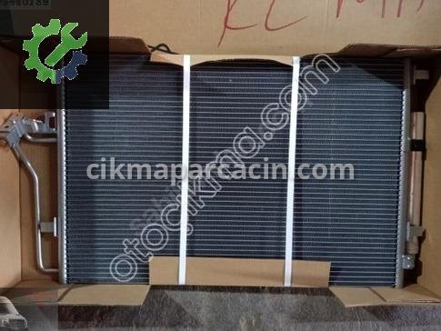 Mercedes-Benz Sprinter Klima Radyatörü çıkma parça